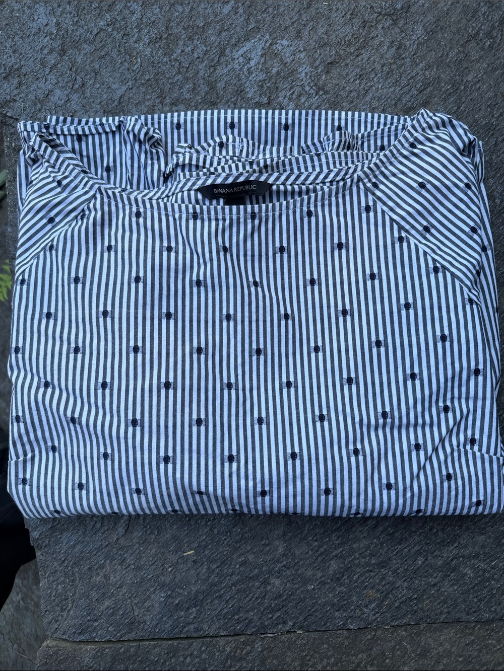 Banana Republic Blue/Gray & White Striped Shirt